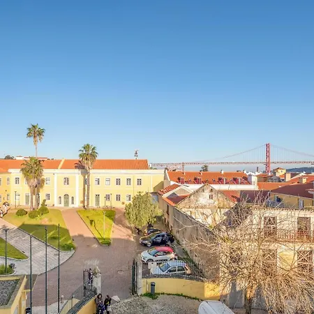 Guestready - Sunny Spacious In Belem Apartmán Lisboa